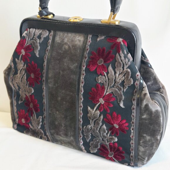 Prentice 1950s Zipper Handbags - 1950s VINTAGE BAG Made Italy Velvet Leather ROBERTA DI CAMERINO style BAGONGHI